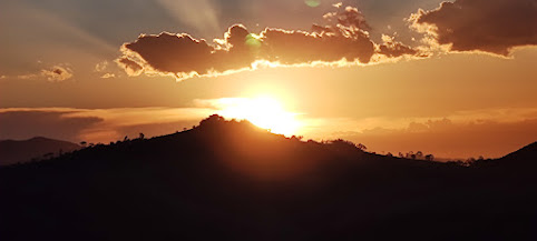 P&ocirc;r do sol vivido em um momento especial em Cunha
